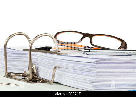 Eine Datei mit Unterlagen und Dokumente. Aufbewahrung von Verträgen, Ein Aktenordner Mit Schriftstuecken Und Dokumenten. Aufbewahrung Stockfoto