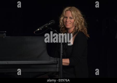 Mannheim, Badenwuertemberg, Deutschland. 6. Mai 2014. Vonda Shepard bei einem Konzert im Capitol 6. Mai 2014 in Mannheim, Deutschland. (Foto von Ulrich Roth) Ulrich Roth/NurPhoto/ZUMAPRESS.com/Alamy © Live-Nachrichten Stockfoto