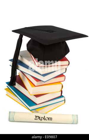 Ein Doktorhut auf einem Stapel, Buch, symbolische Foto für Ausbildung und Kompetenz, Ein Doktorhut Auf Einem Buecherstapel, Symbolfoto fu Stockfoto