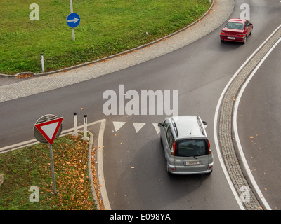 Österreich, Linz, Stadt-Autobahn. In der Bindermichel auf der Autobahn A7., Oesterreich, Stadtautobahn. Bin Bindermichel Auf Autobahn A7. Stockfoto