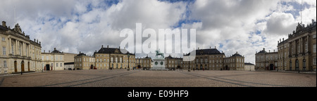 Schloss Amalienborg, Residenz des dänischen Königshauses in Kopenhagen Stockfoto