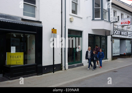 Leere Läden im Zentrum von Haverfordwest, Pembroke, Wales Stockfoto