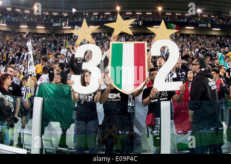 Turin, Italien. 5. Mai 2014. Fans (Juventus) Fußball: Italienisch "Serie A" match zwischen Juventus 1-0 Atalanta bei Juventus Stadium in Turin, Italien. © Maurizio Borsari/AFLO/Alamy Live-Nachrichten Stockfoto