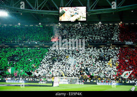 Turin, Italien. 5. Mai 2014. Fans (Juventus) Fußball: Italienisch "Serie A" match zwischen Juventus 1-0 Atalanta bei Juventus Stadium in Turin, Italien. © Maurizio Borsari/AFLO/Alamy Live-Nachrichten Stockfoto