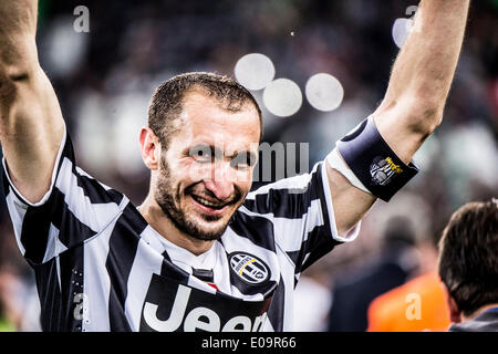 Turin, Italien. 5. Mai 2014. Giorgio Chiellini (Juventus) Fußball: Giorgio Chiellini von Juventus Turin feiert Sieg ihrer Liga Titel (30. Scudetto), nach der italienischen Serie-A-zwischen Juventus 1-0 Atalanta im Juventus Stadium in Turin Spiel, ich Stockfoto