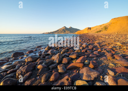 Malerische vulkanischen Küste am Naturpark Cabo de Gata, Andalusien, Spanien Stockfoto