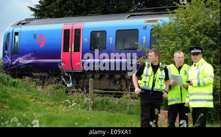 Ein 77 Jahre alter Mann wird getötet, als Fahrer bei Fahrer auf Ebene CROSSIN SCAMPSTON MALTON NORTH YORKSHIRE ENGLAND getötet 07 Ma getötet Stockfoto