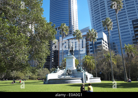 Statue von Captain Arthur Phillip, erster Gouverneur von New South Wales im Royal Botanic Gardens in Sydney, Australien Stockfoto