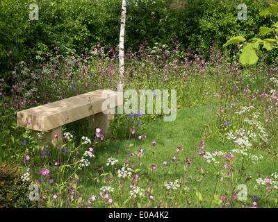 Malvern, Worcestershire, UK, 7. Mai 2014 RHS Malvern Frühjahr zeigen.  Bringing Nature Home Garten Graduate Gärtner Ltd Credit: Ian Thwaites/Alamy Live News Stockfoto