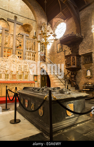 Innere des Jeruzalemkerk, der Jerusalem-Kirche in Brügge, Brügge, Belgien Stockfoto