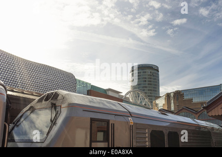 Blick auf die Stierkampfarena aus Birmingham Moor Street Train Station, West Midlands, UK Stockfoto