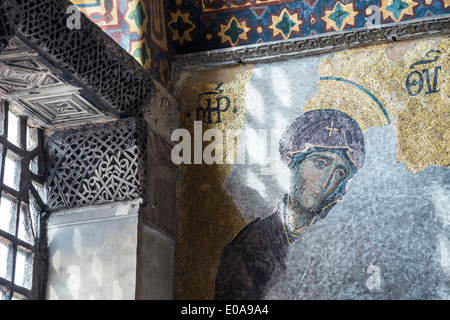 Detail der a13th CEN byzantinischen Deesis Mosaik, zeigt die Jungfrau Maria. Obere Galerie Hagia Sophia, Sultanahmet, Istanbul, Türkei Stockfoto