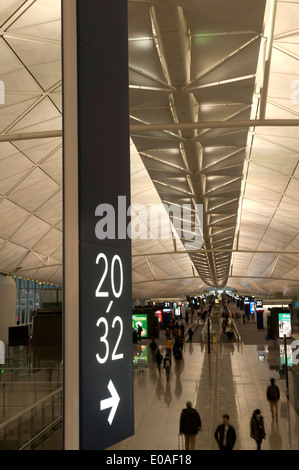 Decken und Zahlen, Hong Kong International Airport, Insel Chek Lap Kok, China Stockfoto