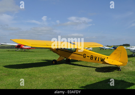 1965 Piper Super Cub PA-18-150 G-BVIW Compton Abbas Airfield, Dorset. Stockfoto