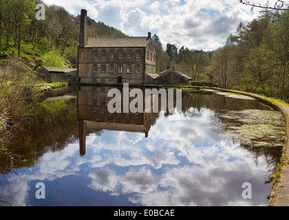 Gibson-Mühle in Hardcastle Klippen Naturpark, Hebden Bridge, Stockfoto