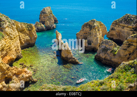 Höhlen und Felsenbögen am Ponta da Piedade in der Nähe von Lagos Algarve Portugal EU Europa Stockfoto