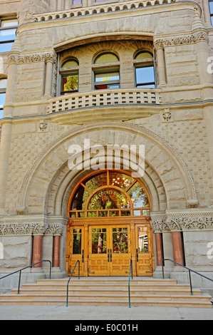 Eingang der Stadt und County Building, Salt Lake City, Utah, USA Stockfoto