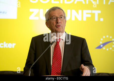 Berlin, Deutschland. 8. Mai 2014. Berlin, Deutschland. 8. Mai 2014. Pressegespräch mit dem europäischen Präsidenten-Kandidaten aus der Europäischen Volkspartei, Jean-Claude Juncker, im Hotel Hyatt in Berlin. / Bild: Jean-Claude Juncker © Reynaldo Paganelli/NurPhoto/ZUMAPRESS.com/Alamy Live News Stockfoto