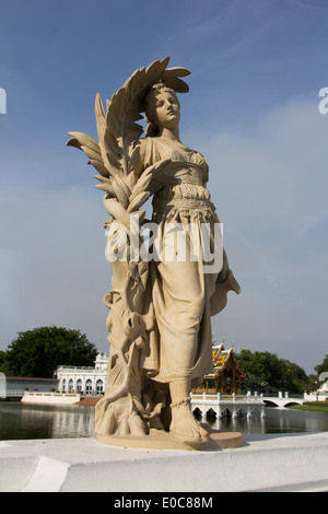 Statue am Bang Pa-in Palace Ayutthaya Thailand Stockfoto