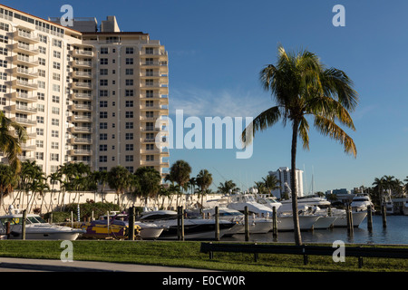 Die venezianischen Gebäude und Marina, Fort Lauderdale, FL, USA Stockfoto