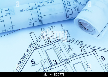 Ein Architekt Plan eines Architekten für das neue Wohnhaus Bau Eiones. Symbolische Foto für Finanzierung und Planung von Stockfoto