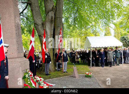 Kristiansand, Norwegen. 9. Mai 2014. Dänische Kronprinzessin Mary anlässlich des 150. Jahrestages der gefallenen dänischen Marines in der Seeschlacht von Helgoland in Kristiansand, Norwegen 05.09.2014 Foto: RPE-Albert Nieboer NO WIRE SERVICE Credit: Dpa picture-Alliance/Alamy Live News Stockfoto