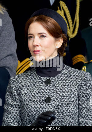 Kristiansand, Norwegen. 9. Mai 2014. Dänische Kronprinzessin Mary anlässlich des 150. Jahrestages der gefallenen dänischen Marines in der Seeschlacht von Helgoland in Kristiansand, Norwegen 05.09.2014 Foto: RPE-Albert Nieboer NO WIRE SERVICE Credit: Dpa picture-Alliance/Alamy Live News Stockfoto