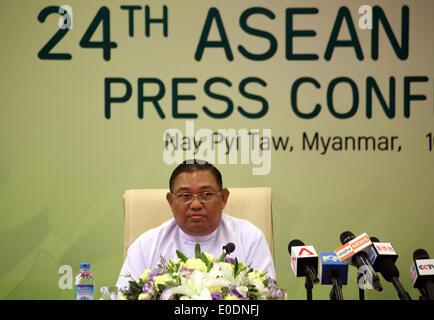 Nay Pyi Taw, Myanmar. 10. Mai 2014. Myanmar Foreign Minister U Wunna Maung Lwin besucht die Pressekonferenz nach der ASEAN-Außenministertreffen in Nay Pyi Taw, Myanmar, 10. Mai 2014. © U Aung/Xinhua/Alamy Live-Nachrichten Stockfoto