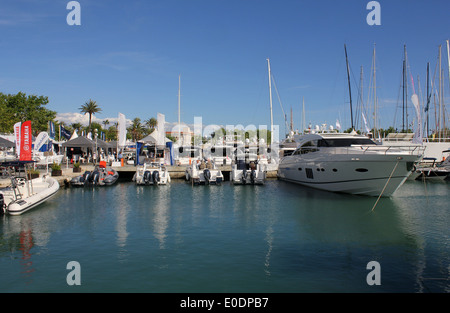 Kombiniert - Palma Boat Show 2014 / Palma Superyacht Show 2014 - Boote, Boote, Boote - Palma De Mallorca / Mallorca, Baleares Stockfoto