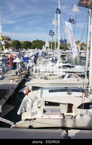 Kombiniert - Palma Boat Show 2014 / Palma Superyacht Show 2014 - Palma De Mallorca / Mallorca, Balearen, Spanien. 30. April Stockfoto