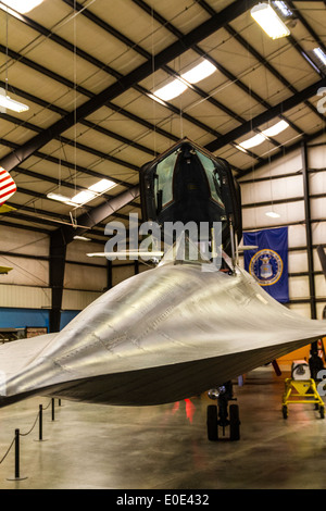 Die SR-71 Blackbird Spionageflugzeug im März Bereich Air Museum in Riverside, Kalifornien Stockfoto