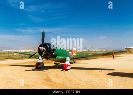 Eine Vultee BT-13A japanische d-3 VAL Replik im März Bereich Air Museum in Riverside, Kalifornien Stockfoto