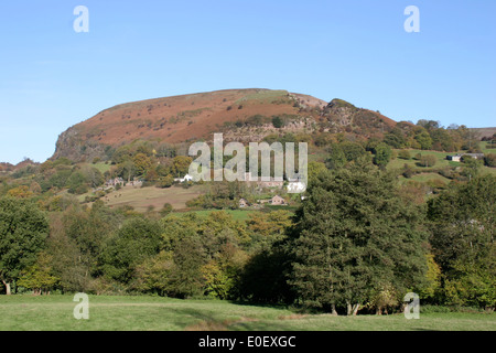 Cwmyoy Kirche und Black Mountains Monmouthshire Wales UK Stockfoto