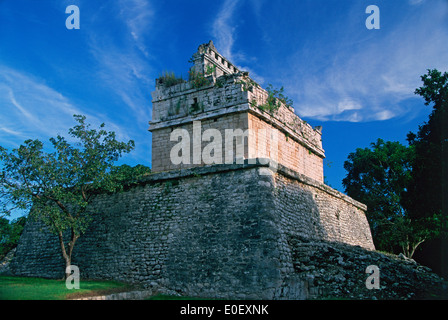 Kleine Löcher Tempel, Chichen Itza Maya-Ruinen, Mexiko Stockfoto