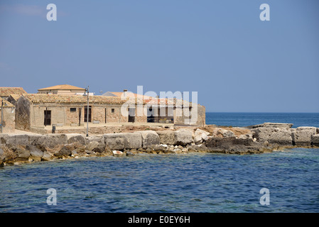 Alte Fischer Häuser, Marzamemi, Provinz von Syrakus, Sizilien, Italien Stockfoto