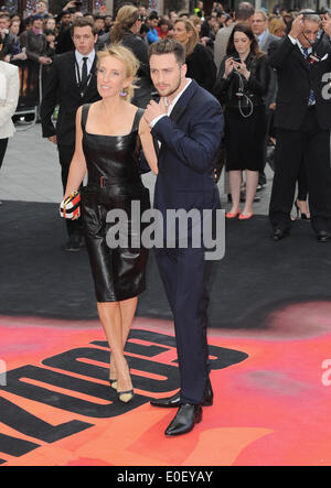 London, UK, UK. 11. Mai 2014. Elizabeth Olsen kommt für die Europäische Premiere von ' Godzilla'l im Odeon Leicester Square. © Ferdaus Shamim/ZUMA Wire/ZUMAPRESS.com/Alamy Live-Nachrichten Stockfoto