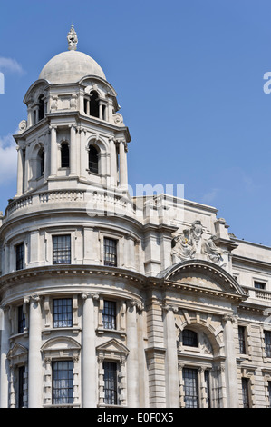 Stein-Statuen auf dem alten Krieg Bürogebäude in Whitehall, London, Vereinigtes Königreich. Stockfoto