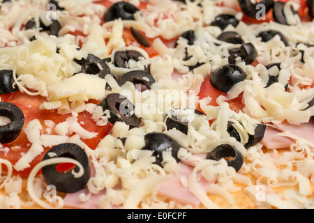 Hausgemachte Pizza Topping Close Up Stockfoto