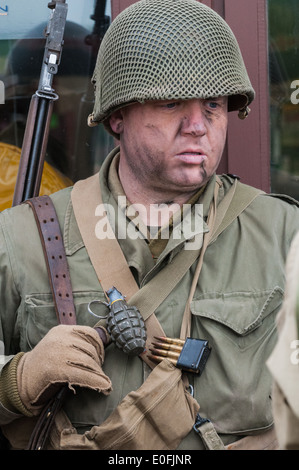 Eine Nachstellung oder Reenactment, Gruppe, spezialisiert in amerikanischen GIS-der 2. Weltkrieg aus d-Day, Juni 1944 bis Kriegsende Stockfoto