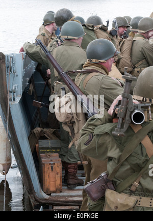 Eine Nachstellung oder Reenactment, Gruppe, spezialisiert in amerikanischen GIS-der 2. Weltkrieg aus d-Day, Juni 1944 bis Kriegsende Stockfoto