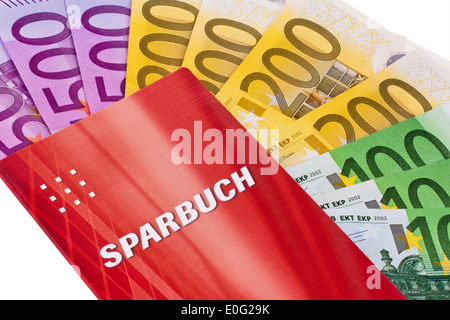 Eine Menge von Euro Banknoten und Sparbuch, Viele Euro-Geldscheine Und Sparbuch Stockfoto