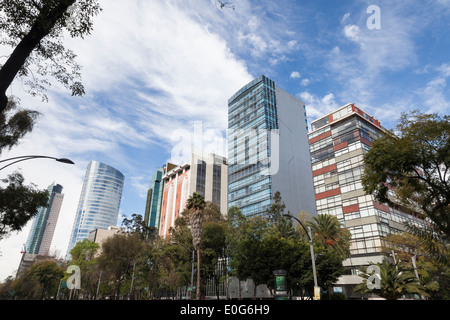 Wolkenkratzer am Paseo De La Reforma - Cuauhtémoc, Mexiko-Stadt, Distrito Federal, Mexiko Stockfoto