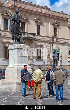 Piazza Garibaldi in Sulmona Stockfoto