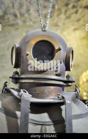 Alten Taucher Helm, palombaro Stockfoto
