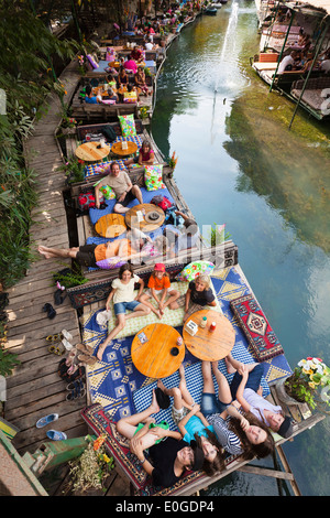 Restaurant in Saklikent-Schlucht in der Nähe von Tlos und Fethiye, Lykische Küste, Mittelmeer, Türkei Stockfoto