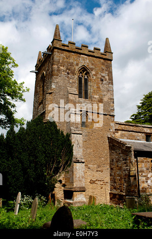 St. Edmund König und Märtyrer Kirche, Hardingstone, Northamptonshire, England, Vereinigtes Königreich Stockfoto