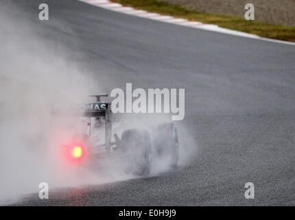 Barcelona, Spanien. 13. Mai 2014. BARCELONA -13 Mai-Spanien: Lewis Hamilton während der Formel-1-Test am 13. Mai 2014 in der Barcelona-Catalunya Rennstrecke statt. : Bildnachweis Joan Valls/Urbanandsport/Nurphoto: Joan Valls/NurPhoto/ZUMAPRESS.com/Alamy Live-Nachrichten Stockfoto