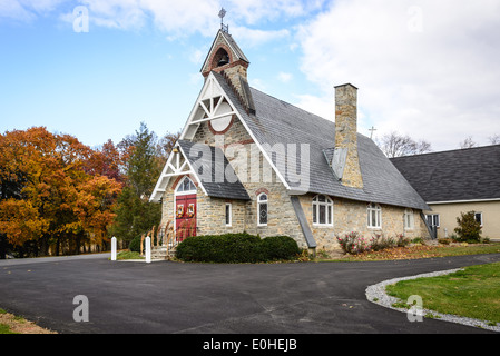 Heilig-Kreuz-Episcopal Church, 4603 Felsen Weg, Straße, Maryland Stockfoto