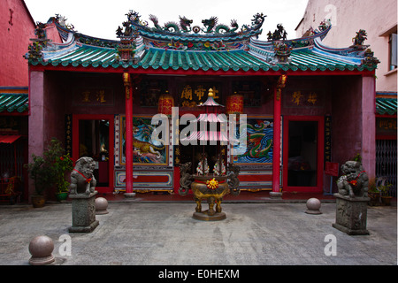 Ein buddhistischer Tempel in CHINA TOWN in der Stadt KUCHING - SARAWAK, BORNEO, MALAYSIA befindet Stockfoto