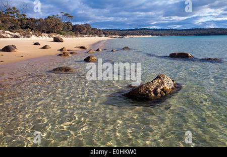 Cooks Beach im Freycinet National Park Stockfoto